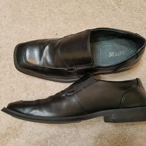 Mens dress shoe
